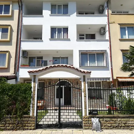 The White House! A Good Pleace For Rest! 2* Primorsko
