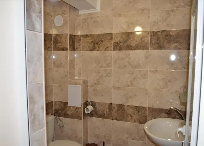 The White House! A Good Pleace For Rest! Gasthof Primorsko